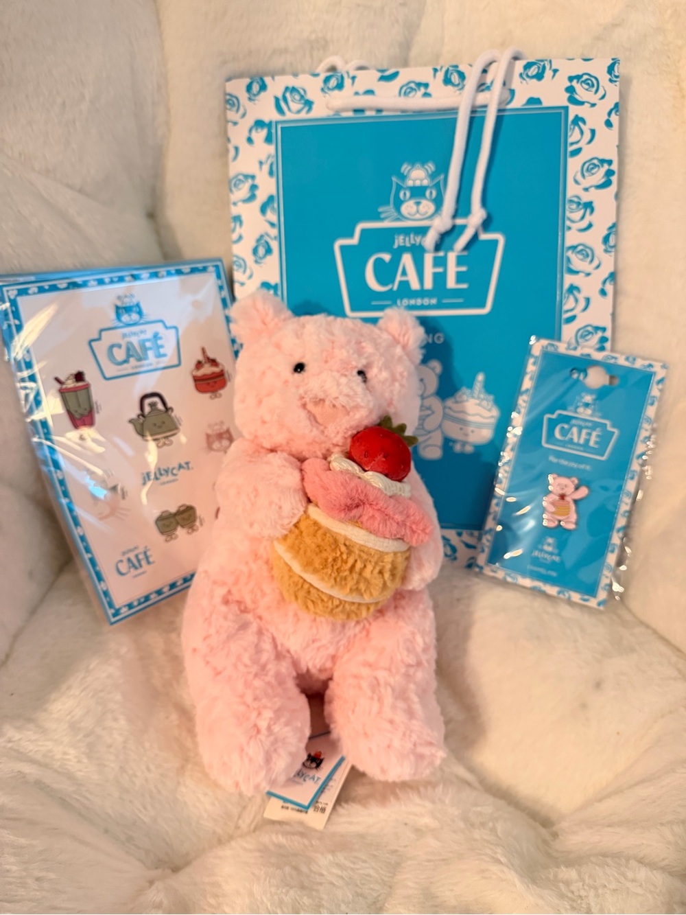Jellycat Shanghai Beijing Exclusive Bear with cake